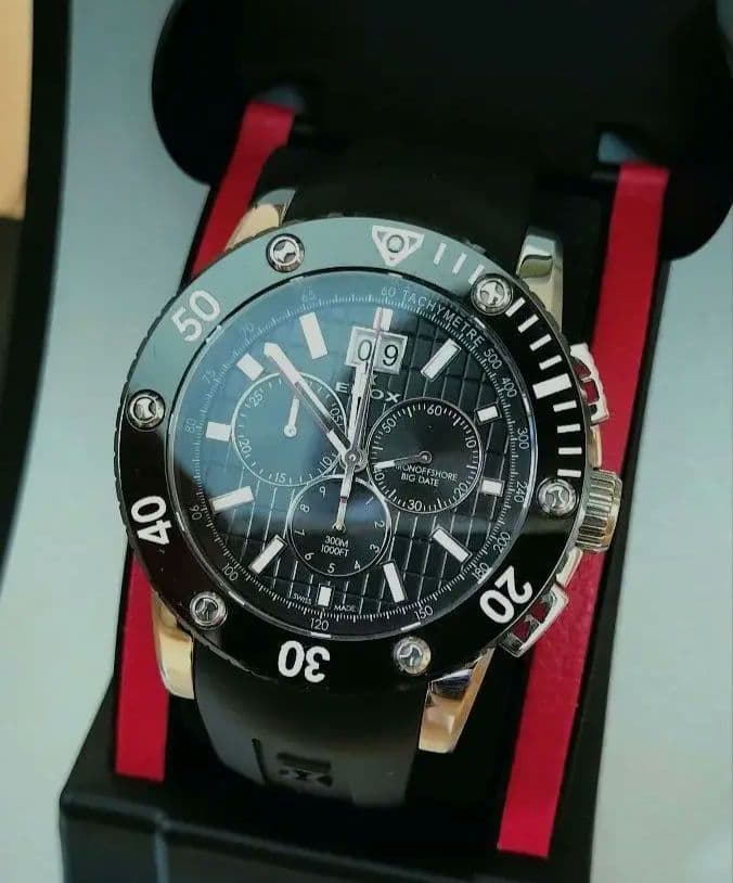 エドックス EDOX クラスワン クロノオフショア ビッグデイト クォーツ　訳有