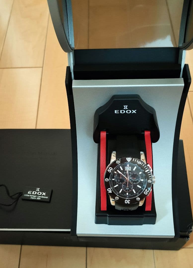 エドックス EDOX クラスワン クロノオフショア ビッグデイト クォーツ　訳有