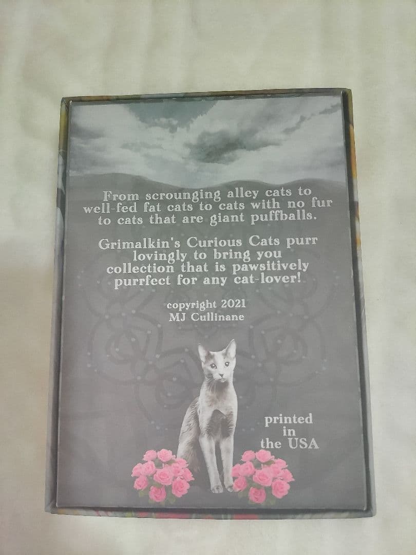 Y’s garden☆日本未入荷✨新品未使用✨正規品✨猫タロット✨1点のみ