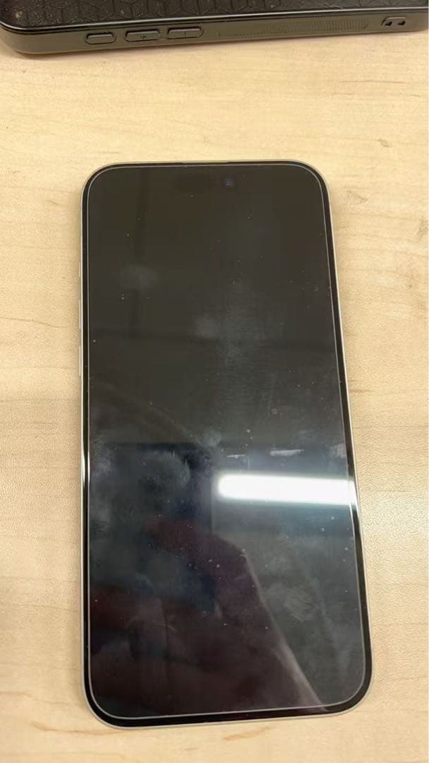 Apple iPhone 16 plus ホワイト 本体