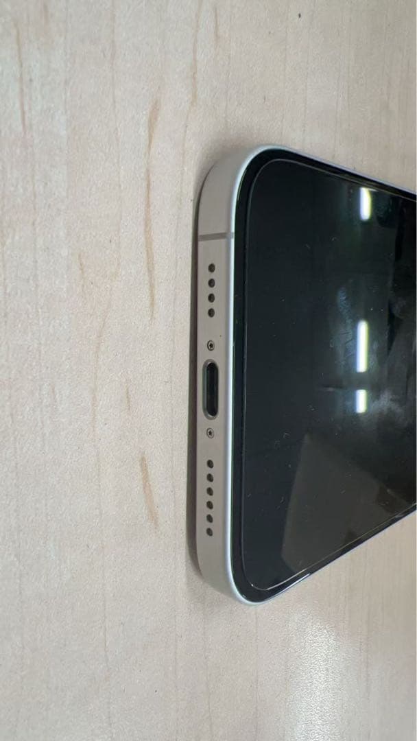 Apple iPhone 16 plus ホワイト 本体