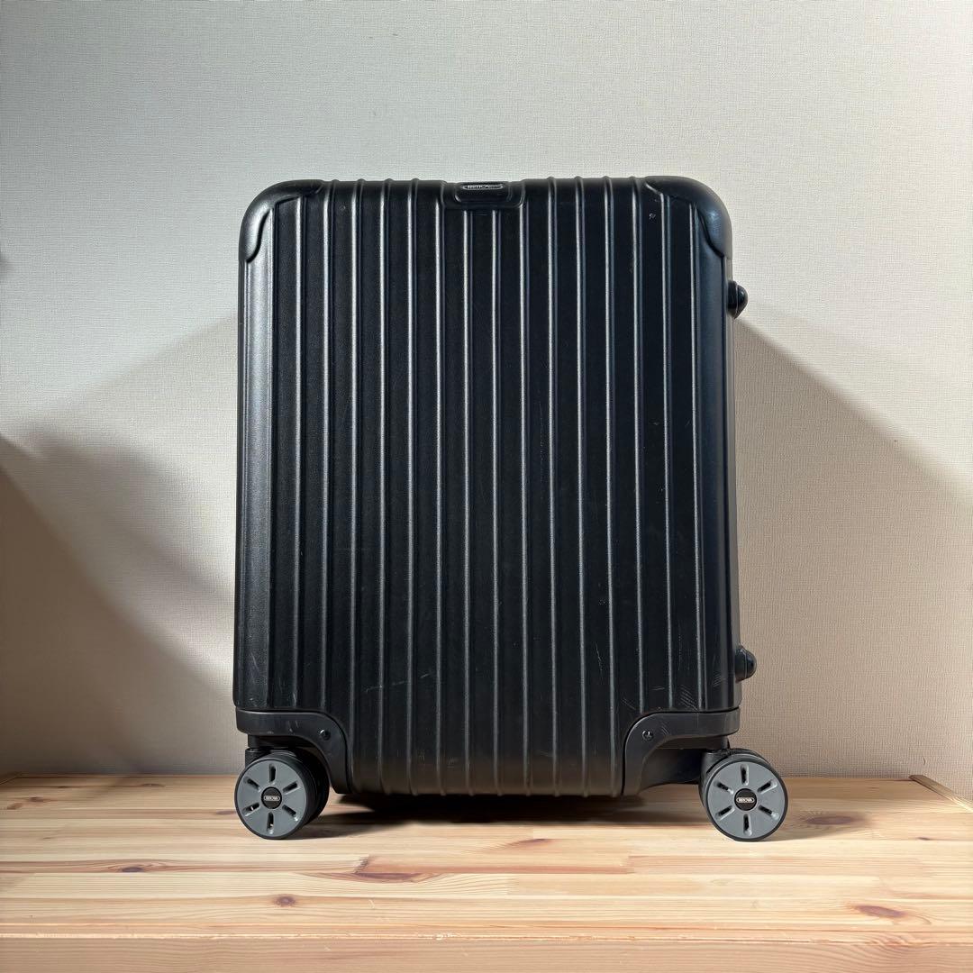 美品　RIMOWA SALSA 47L 4輪　キャリーケース　マットブラック　黒