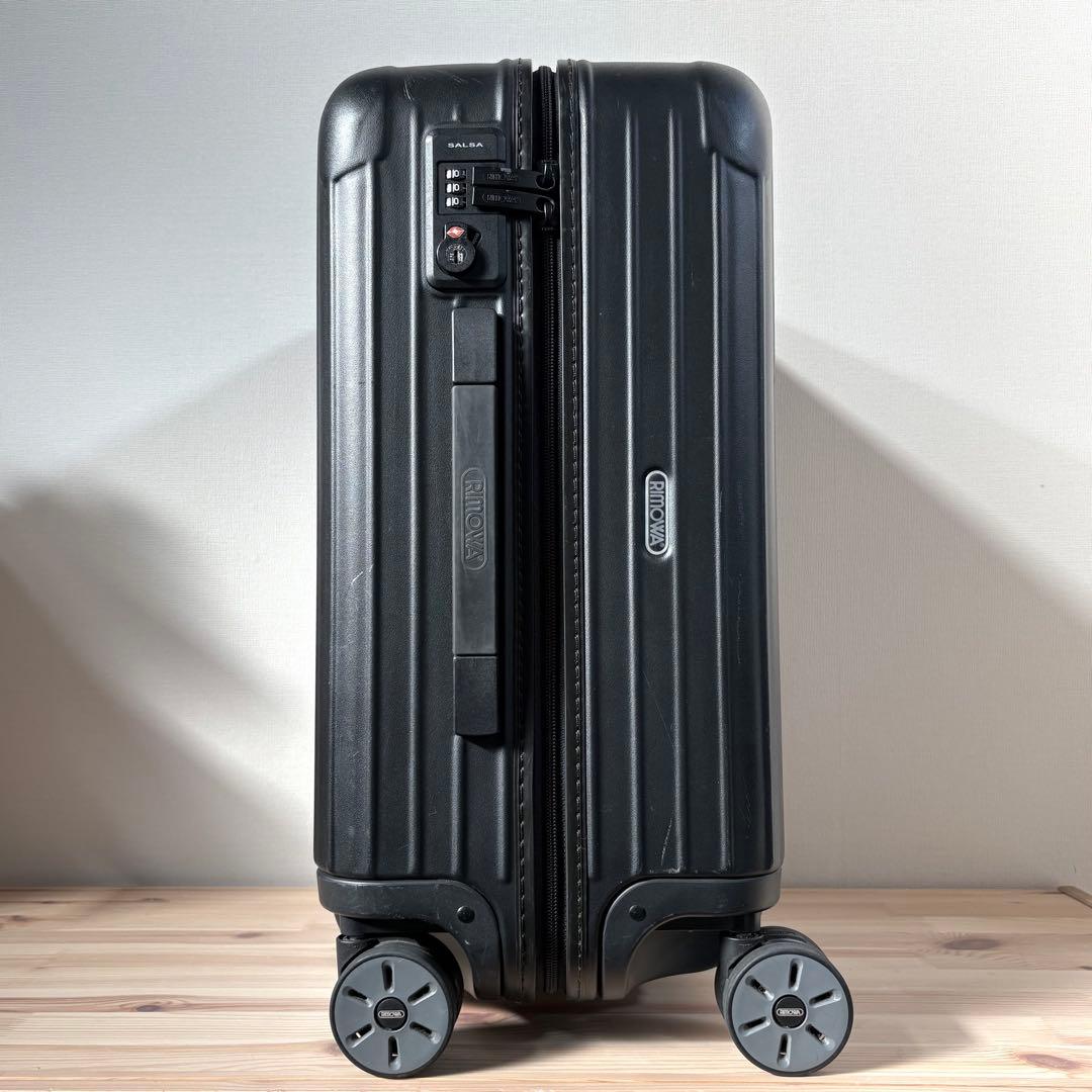 美品　RIMOWA SALSA 47L 4輪　キャリーケース　マットブラック　黒