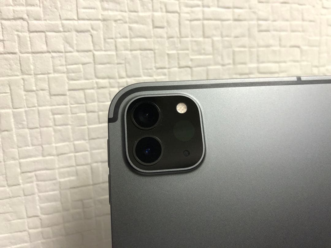 iPad Pro12.9インチ（第5世代) SIMフリー 1TB No.63