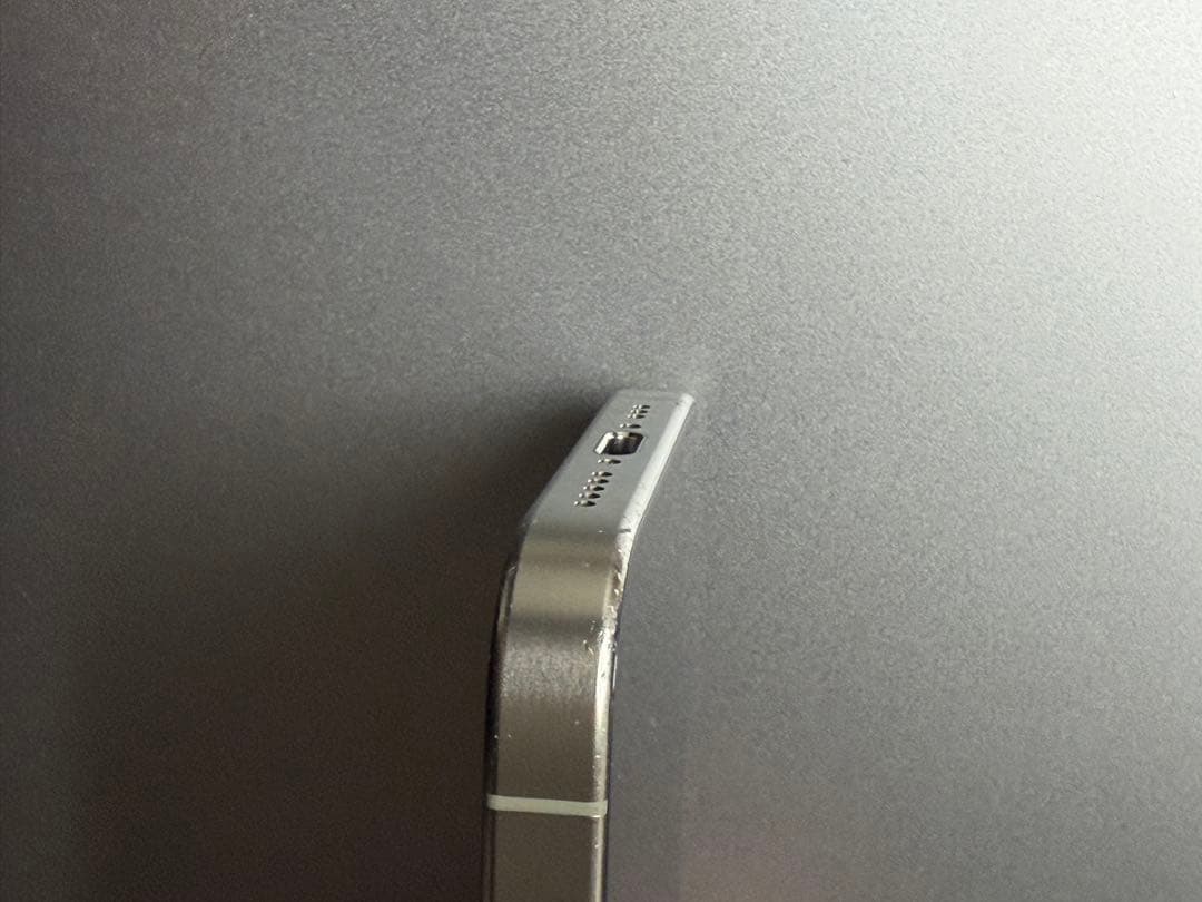 iPhone 15 Pro 512GB ナチュラルチタニウム