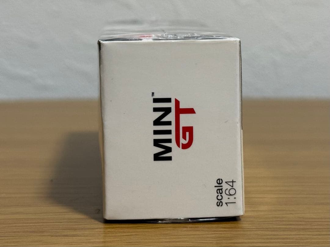 新品未開封 ベントレー コンチネンタルGT 1/64 MINI GT ミニカー