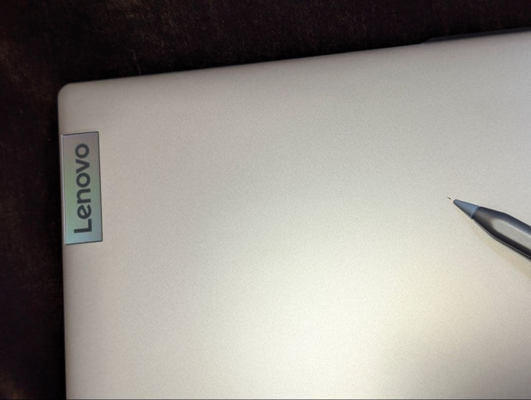 【25年9月購入】Lenovo IdeaPad Slim3 i7/16GB保証有