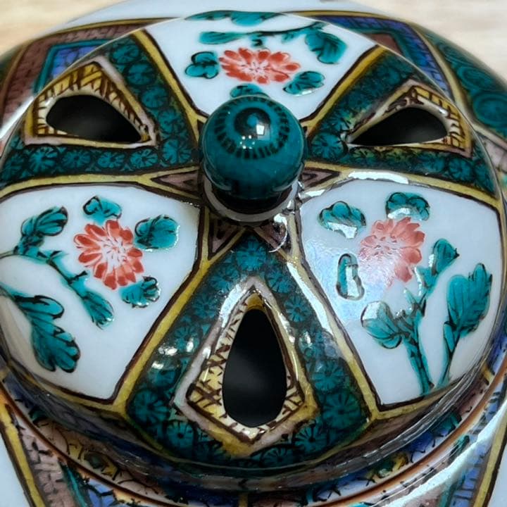 九谷焼　三代三ツ井為吉造　亀甲松竹梅　香炉