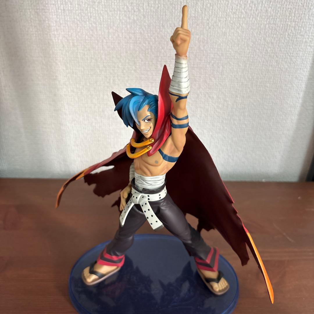 訳アリ品【天元突破グレンラガン】カミナ (1/8スケールPVC製塗装済完成品)