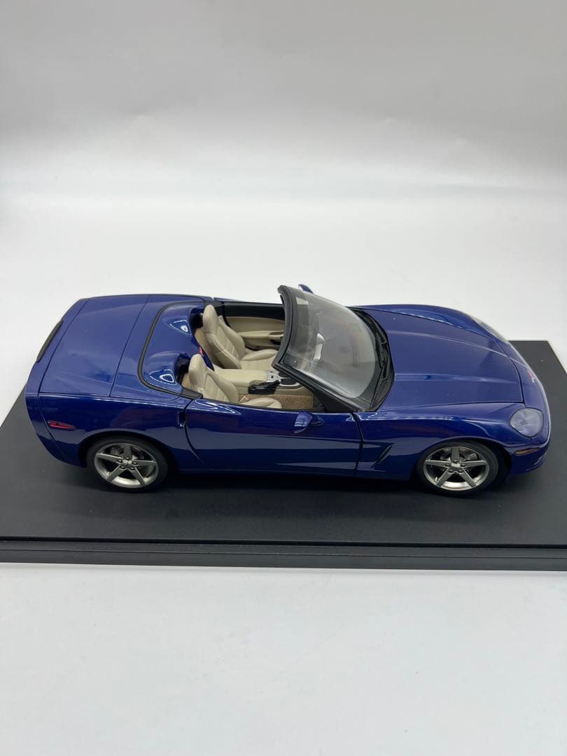 No151ミニカー1/18箱あり CORVETTE C6 CONVERTIBLE
