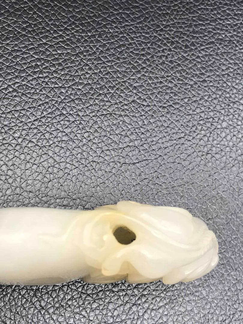 清時代　和田玉　瑞獣玉佩　純和田玉彫り　古玉石　　白玉(F-66)