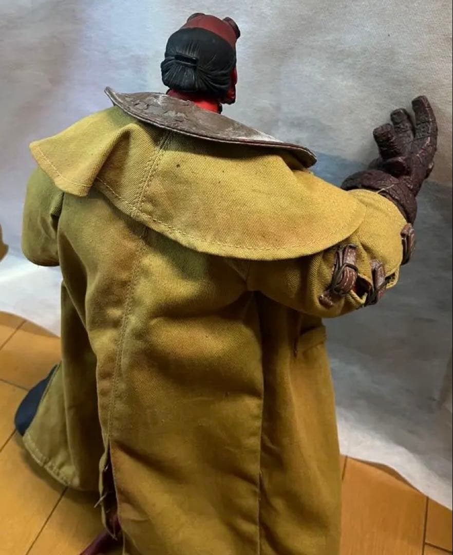 アメコミ　フィギュア　ヘルボーイ 45cm 関節可動