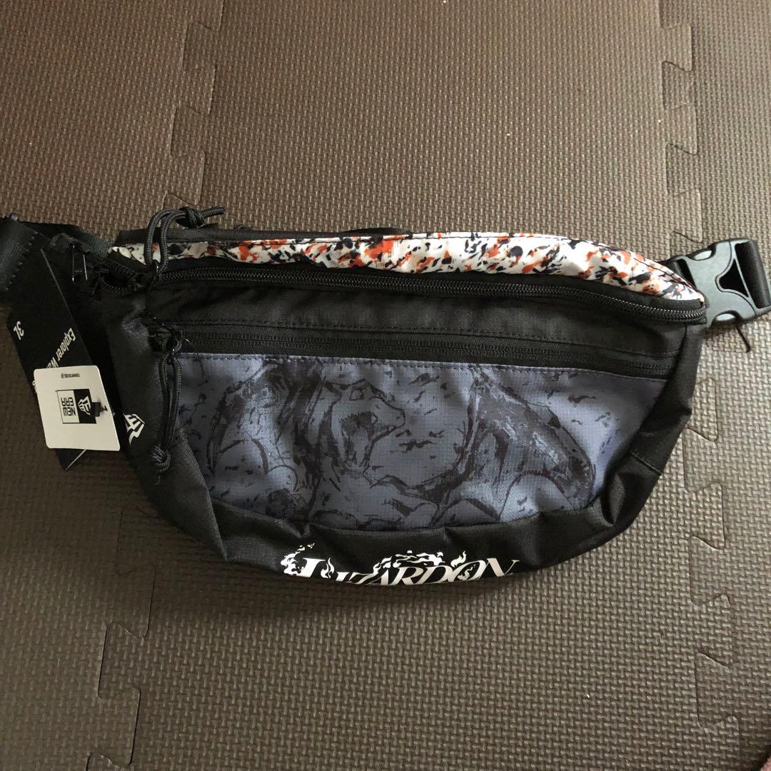 ポケセン NEW ERA Explorer Waist Bag リザードン