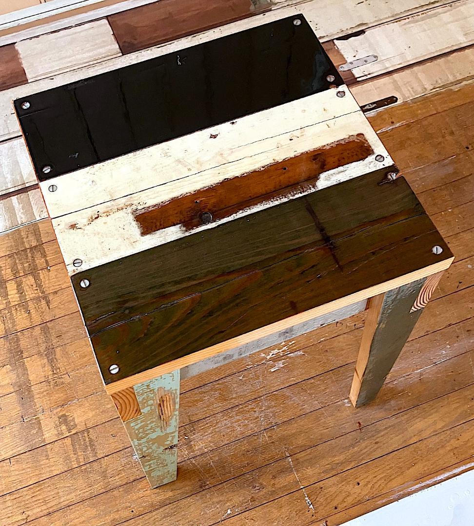 椅子(チェア)・スツール PIET HEIN EEK SCRAPWOOD STOOL HIGH GLOSS