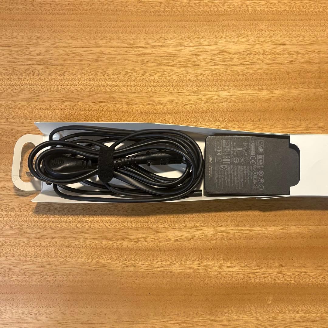 Microsoft Surface Laptop Go サンドストーン