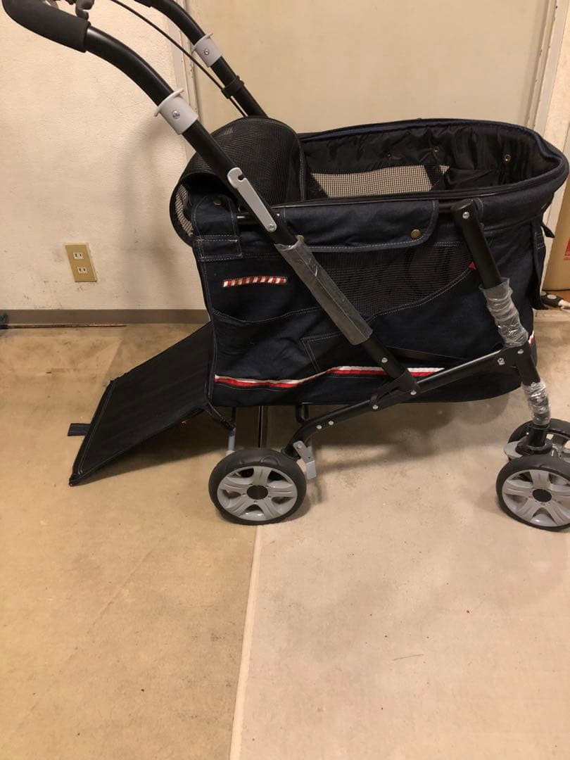 ボンビアルコン ペットカート プログレ・デニム 30kgまで可 美品