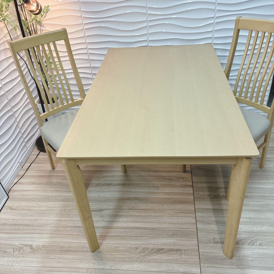◇使用1年◇大阪府神戸市配達料無料！◇ニトリ◇ダイニングテーブル◇チェアセット