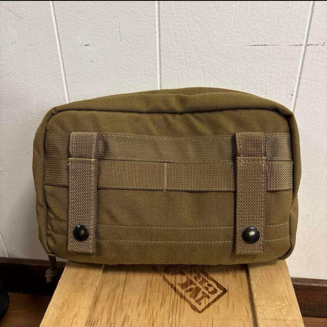 米軍実物　SUREFIRE M962 WEAPON LIGHT SYSTEM