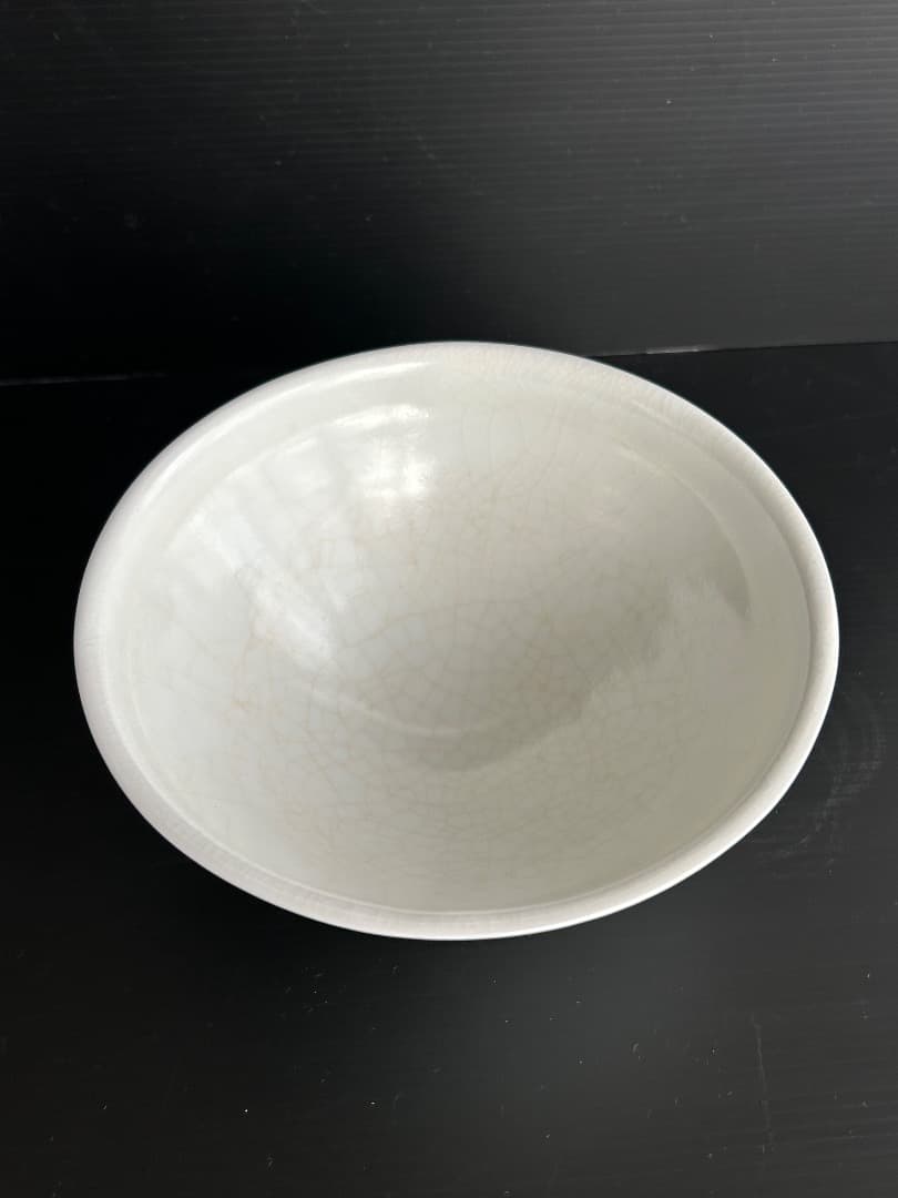 白磁茶盌 (塚本司郎作)