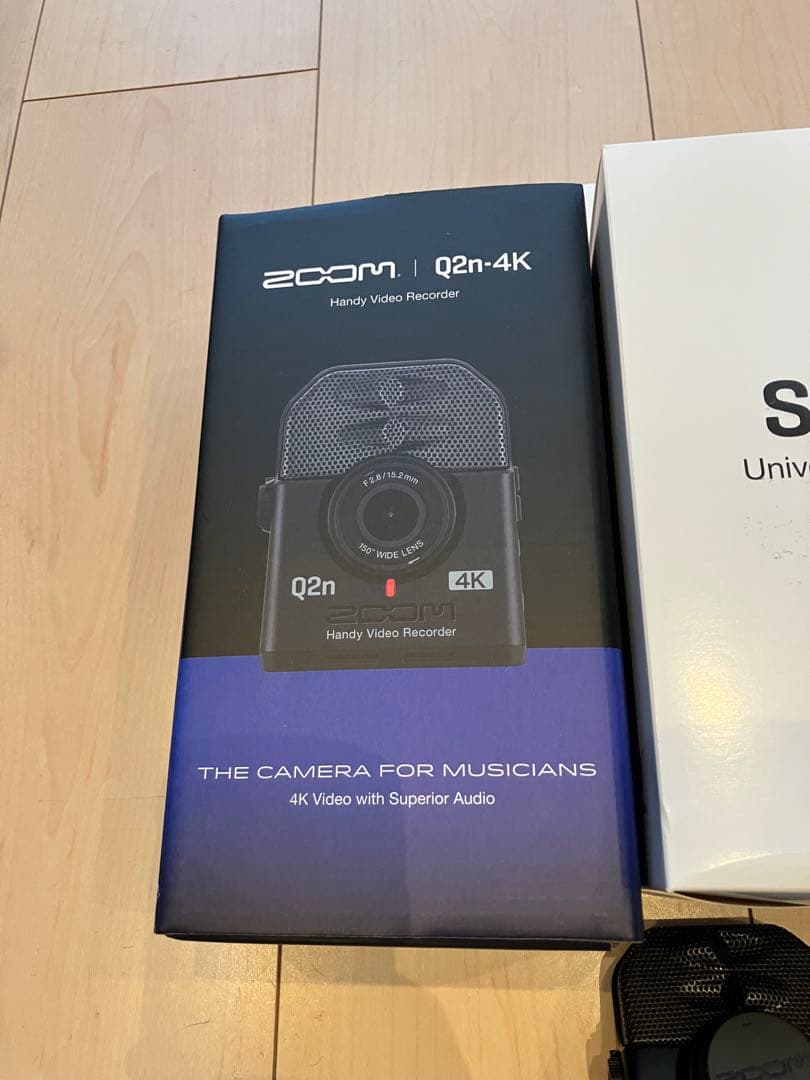 Zoom Q2n-4K ビデオカメラ 保証書付　付属品付