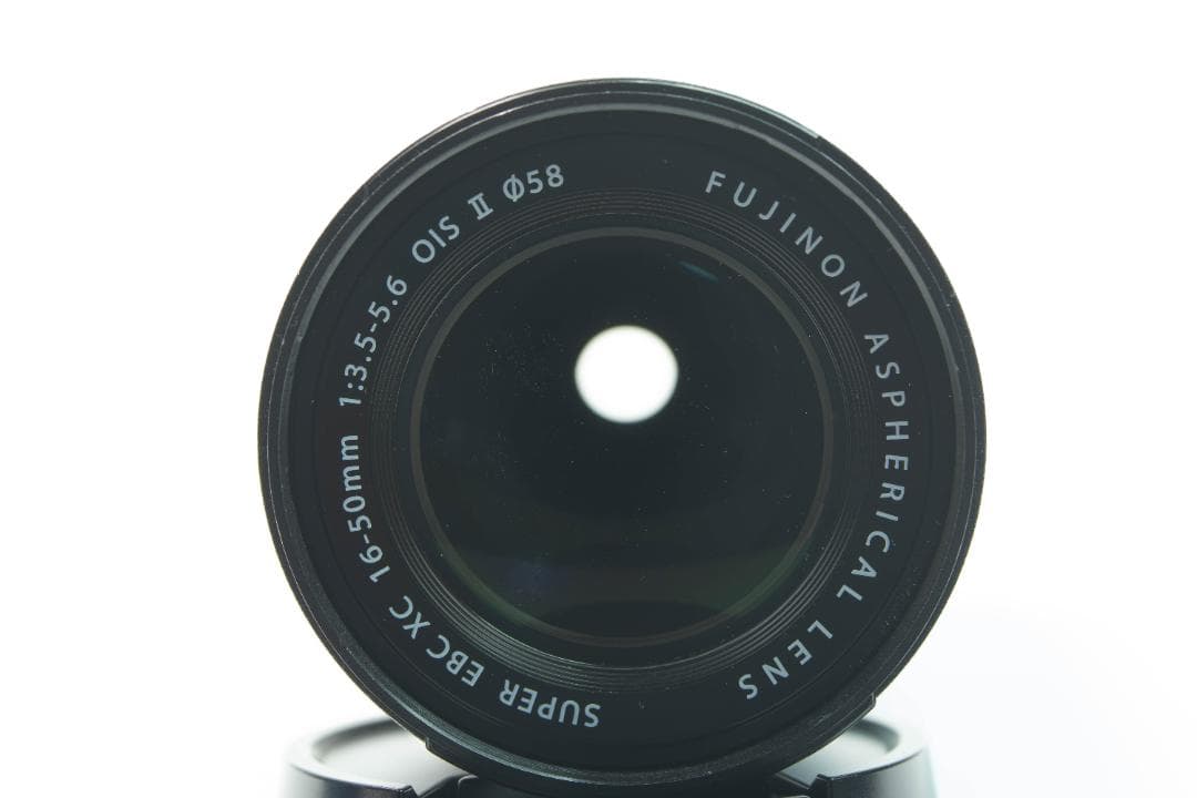 FUJI・X-A3とレンズXC16-50mmのセット