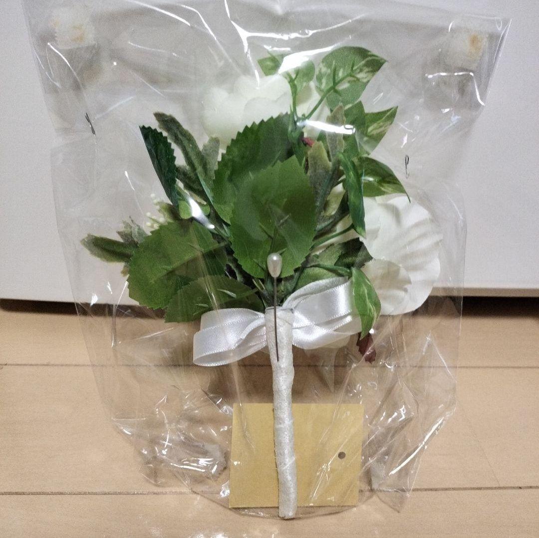 ウェディングブーケ ホワイト 造花 アレンジメント ブートニア 髪飾 スタンド付