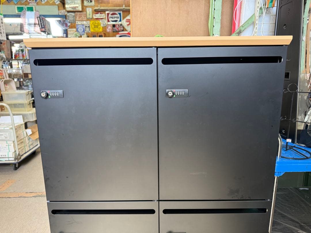 4人用パーソナルロッカー　マスターキー付き