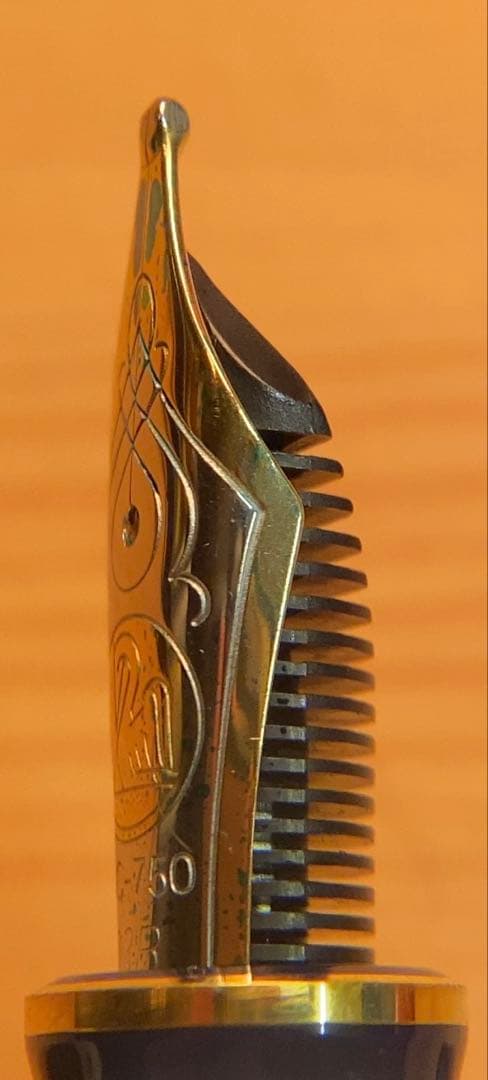 最終価格　ペリカン　m800ストーンガーデン　O3Bニブ