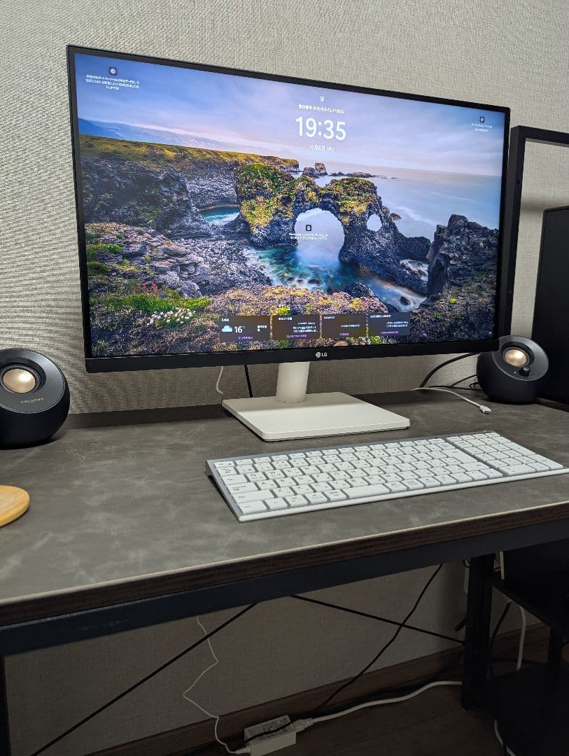 LG 27US500-W 27インチ 4K IPSモニター