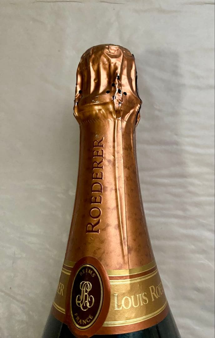 ルイ・ロデレール シャンパーニュヴィンテージロゼ2000 未開封　限定セール