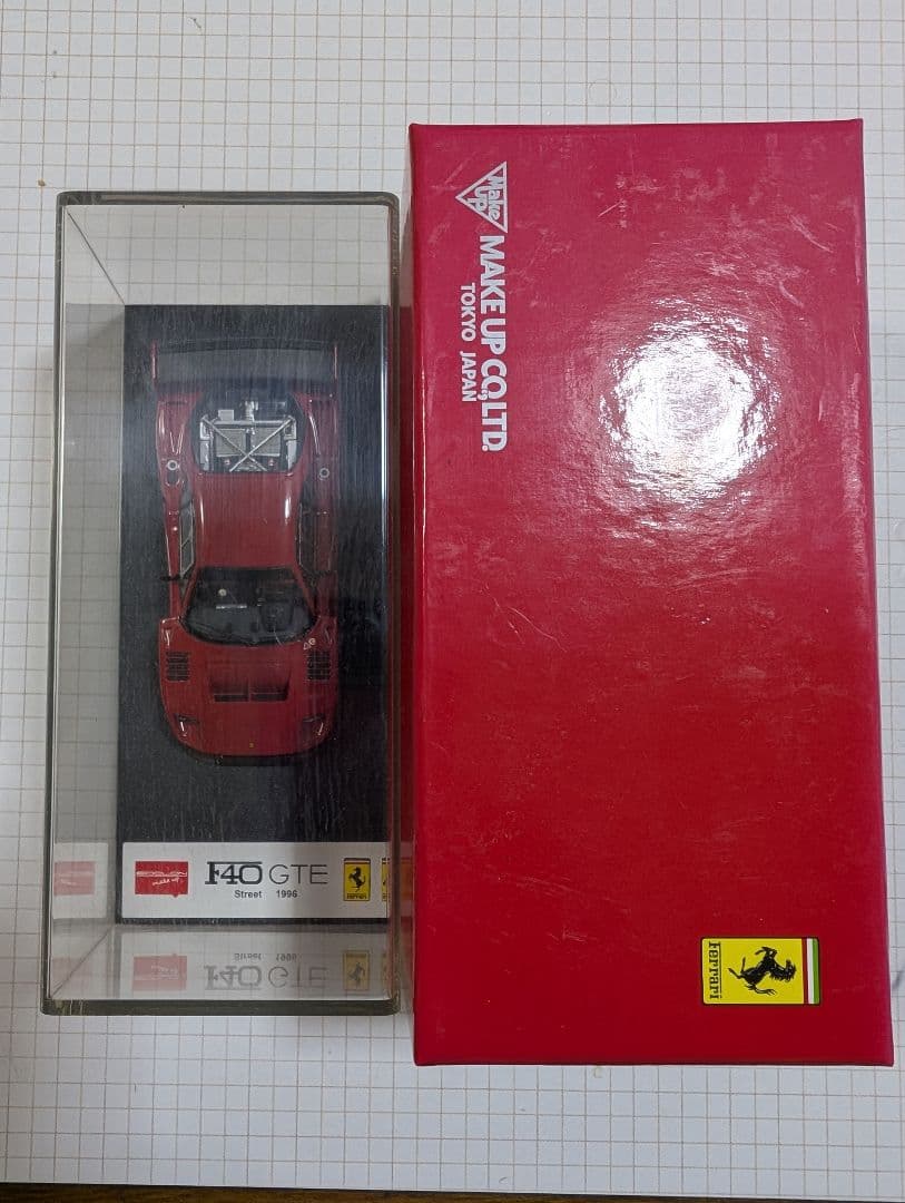 フェラーリF40 GTE 1/43ミニカー　メイクアップ製