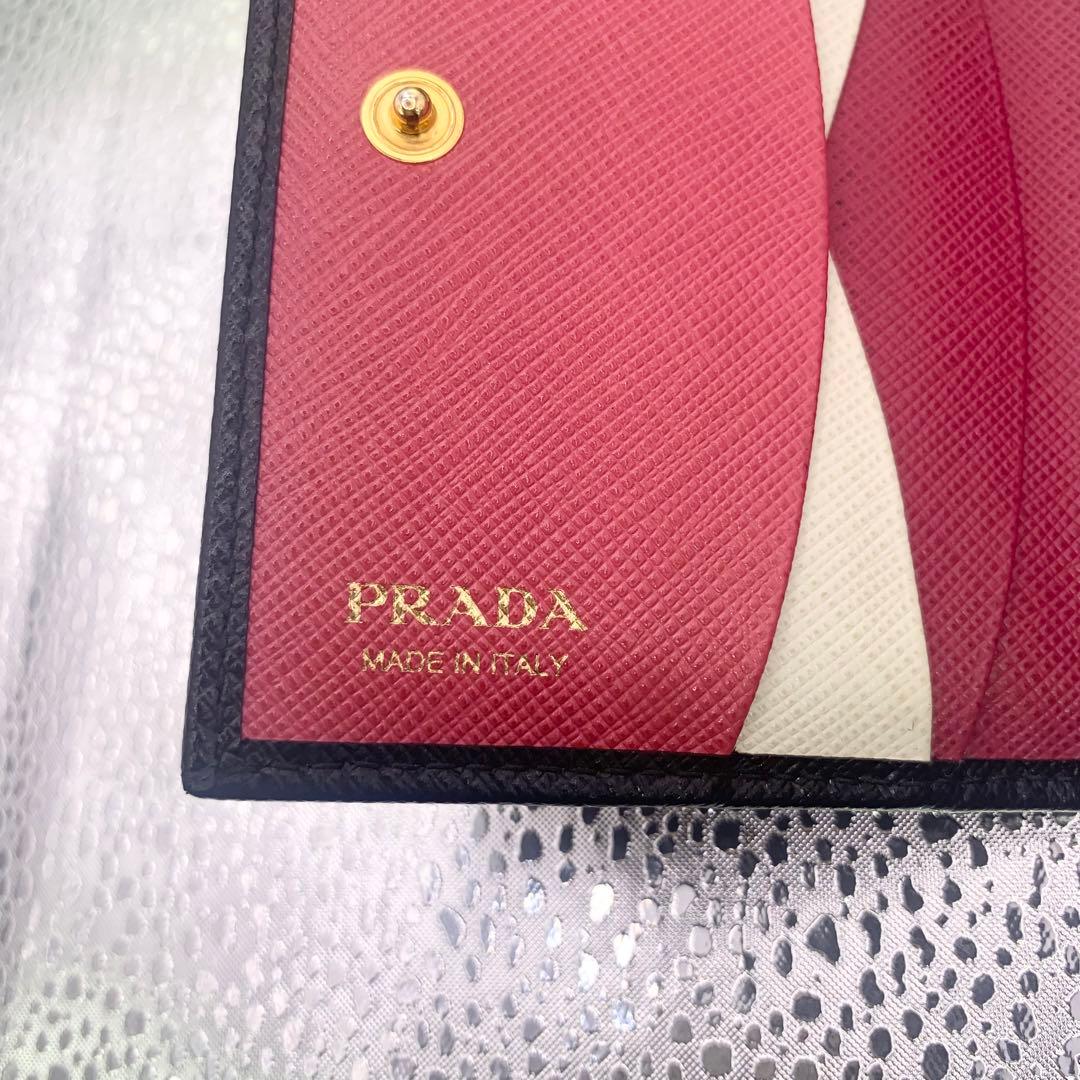 極美品！PRADA プラダ サフィアーノ 二つ折り財布 箱、ギャランティ有