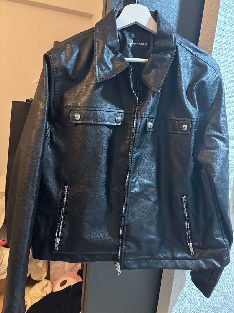 ROSENKREUZ ブラックレザーシングルライダース