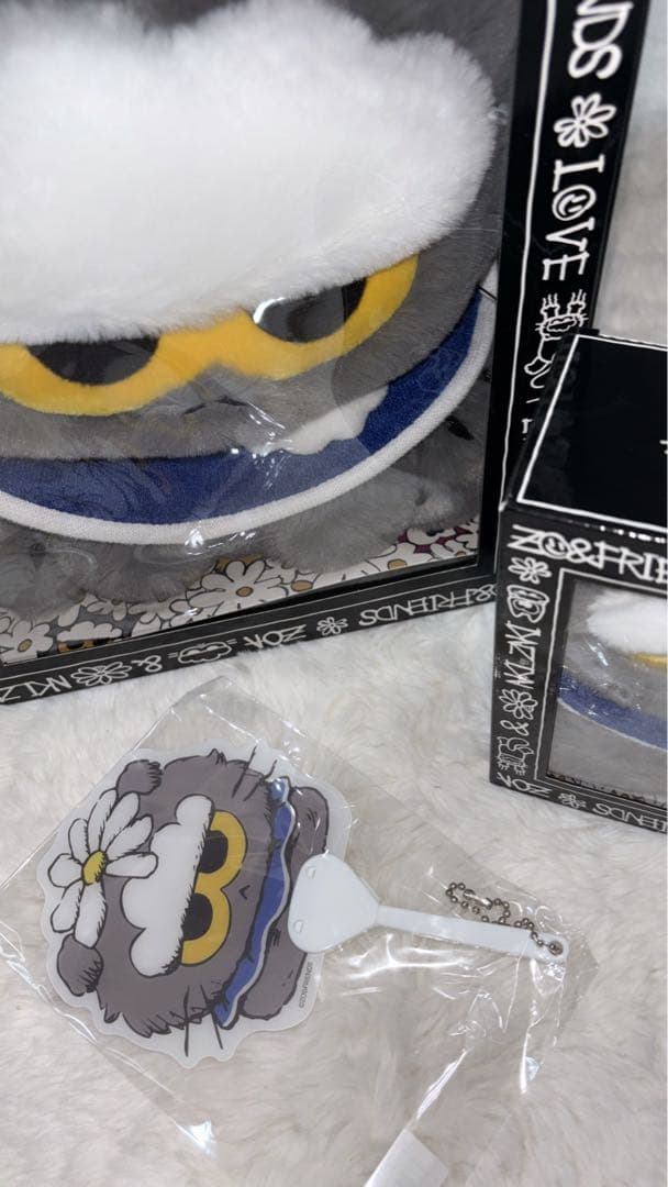 ZO&FRIENDS ポップアップ ZOA ミディアム　ぬいぐるみ