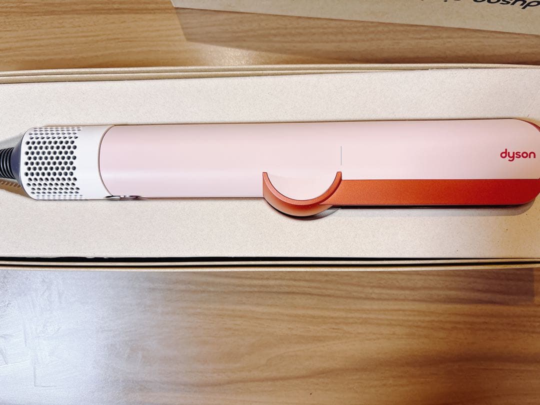 ダイソン エアストレート さくらチェリー