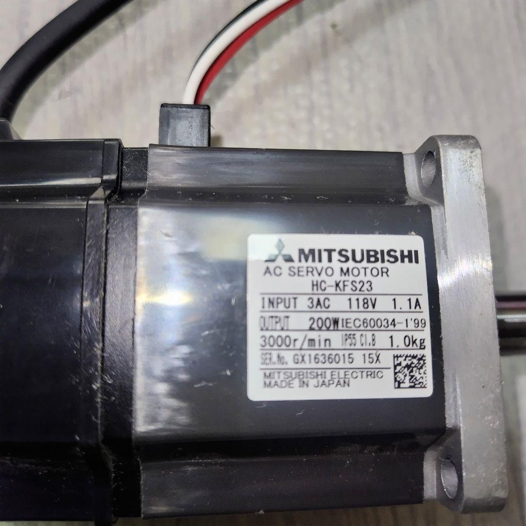 三菱電機 サーボアンプ MR-J2S-20A/サーボモーターHC-KFS23