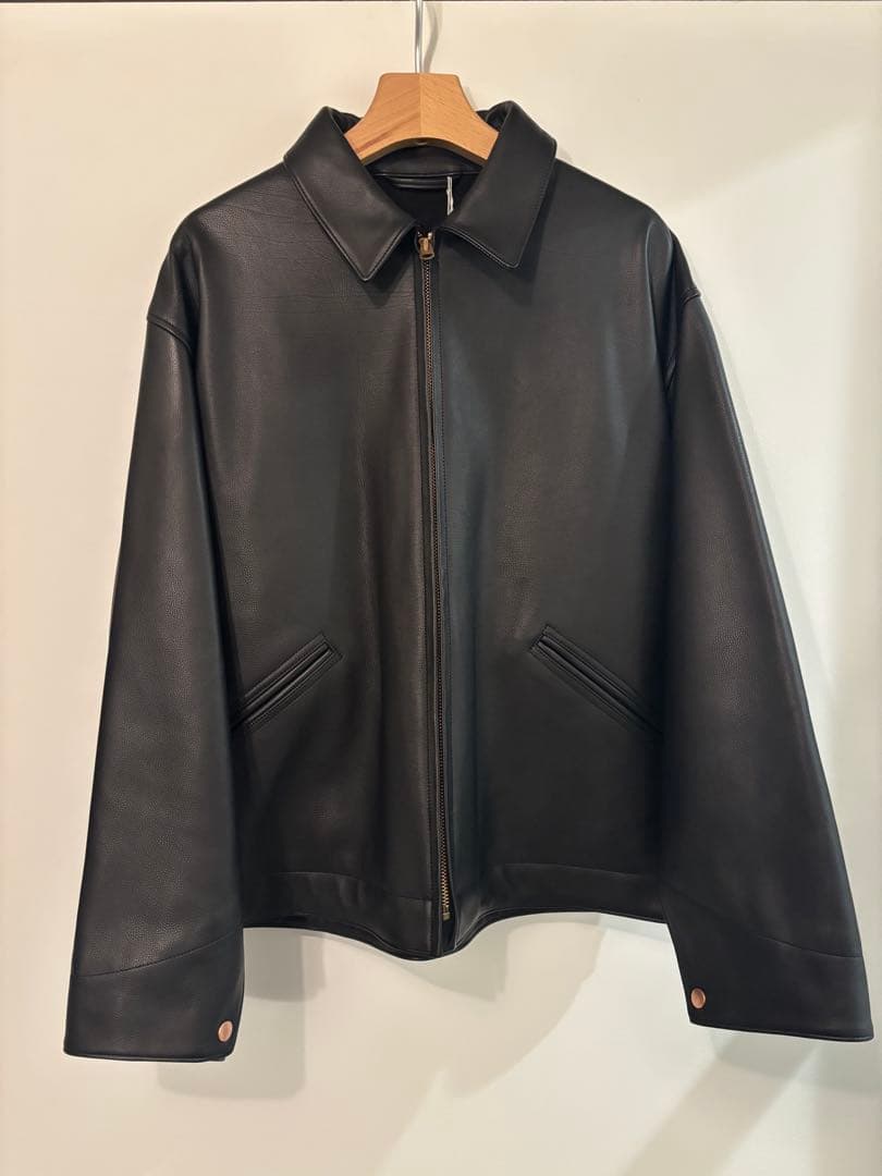 【新品未使用】comoli leather カーフスキンジップショートジャケット