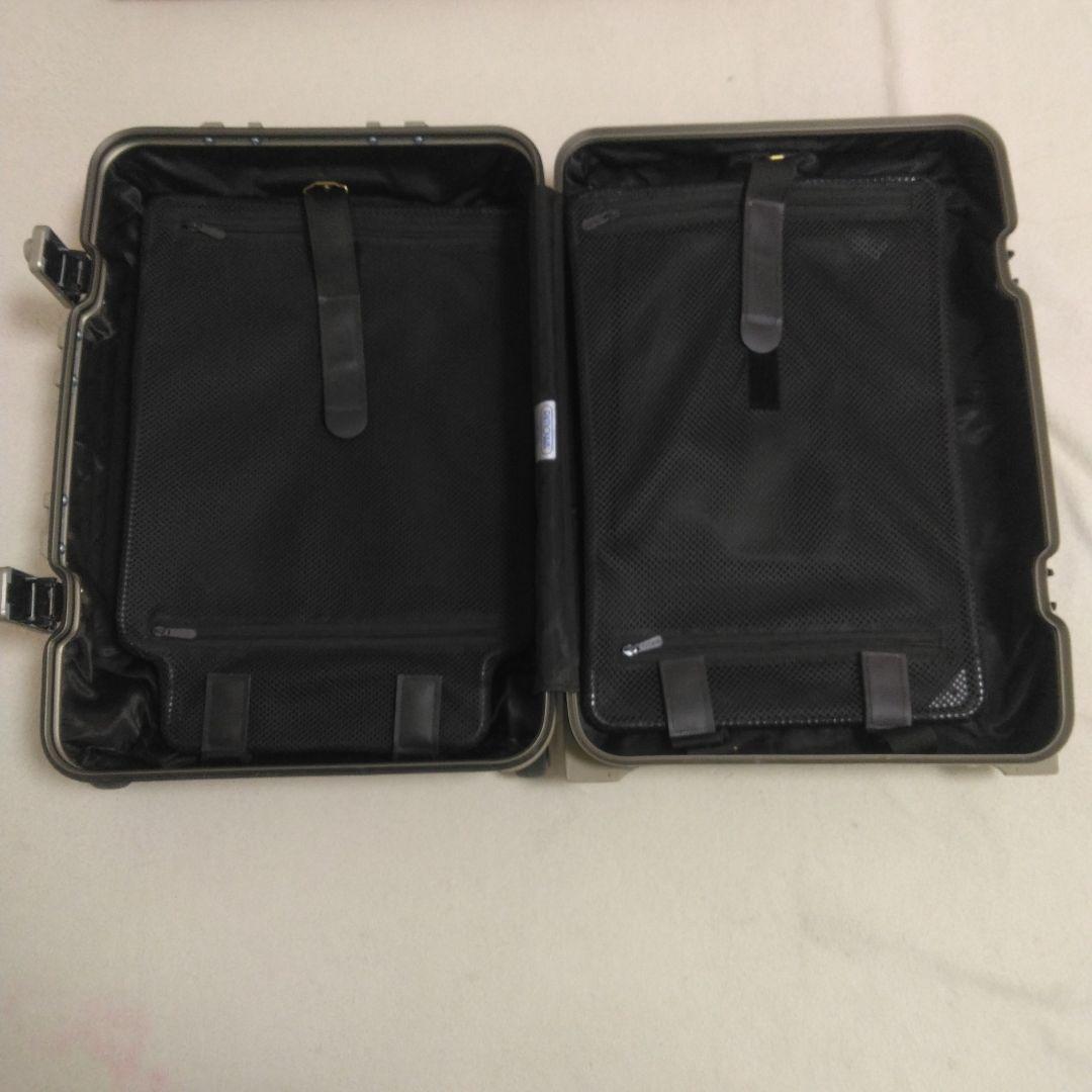【良品・廃盤】RIMOWA リモワTOPAS トパーズ　チタニウム　32L 2輪
