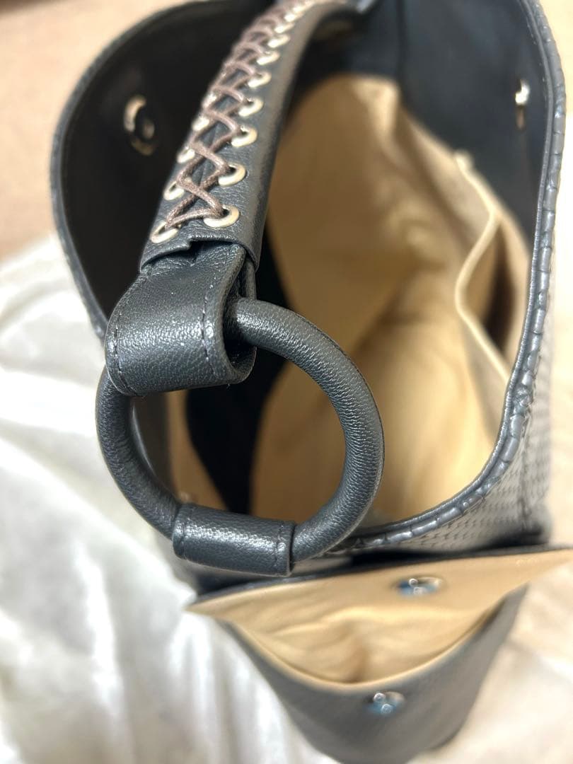 CARDINALE(カルディナーレ)ワンショルダーバッグ