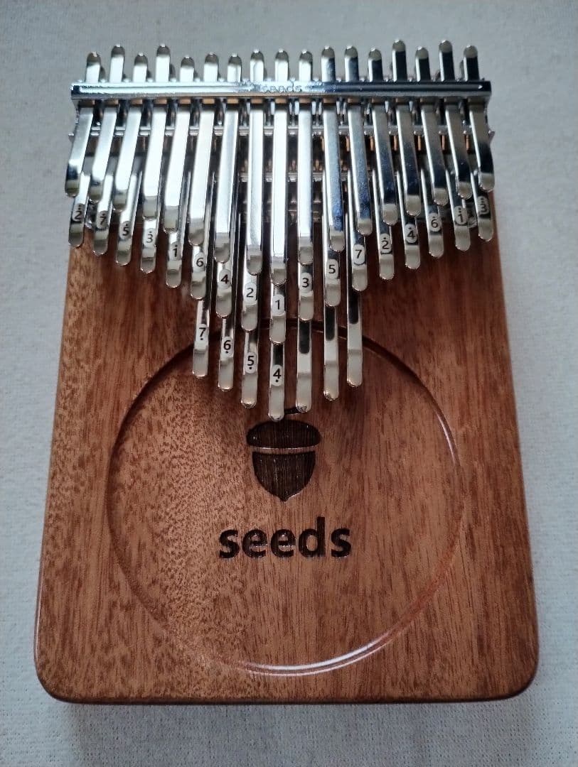 seeds 41キー　カリンバ　親指ピアノ　半音付き　クロマチック　シード