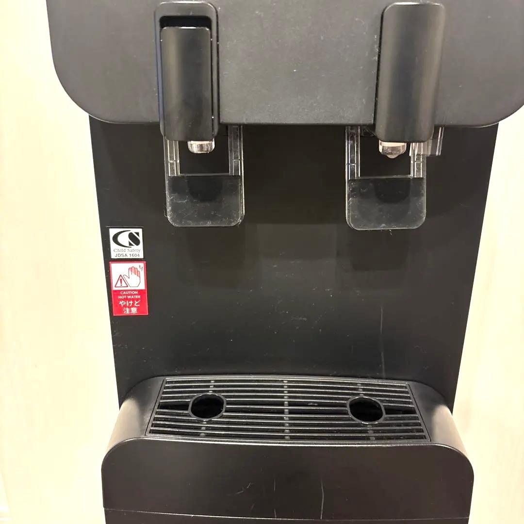 プレミアムウォーターfamfit　ウォーターサーバー　本体　ブラック　動作確認済