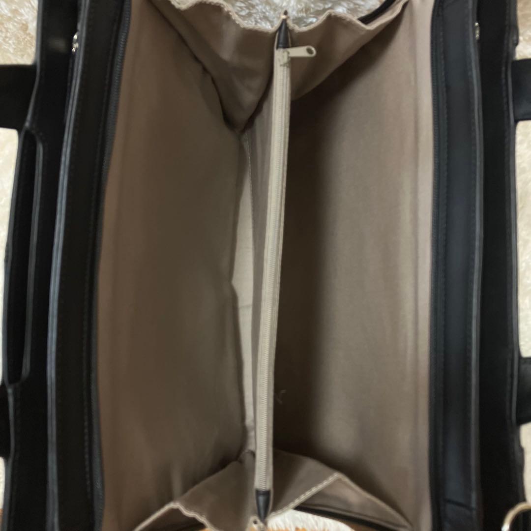 【美品】TRION ブリーフケース 2way ビジネスバッグ　キャリーオン3室