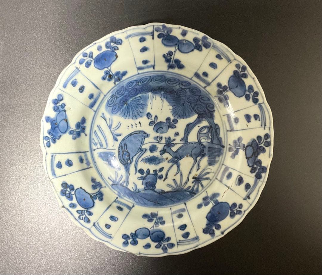 古染付　芙蓉手樹下鹿図　陶磁器　皿　茶器　骨董品　古玩　mー91