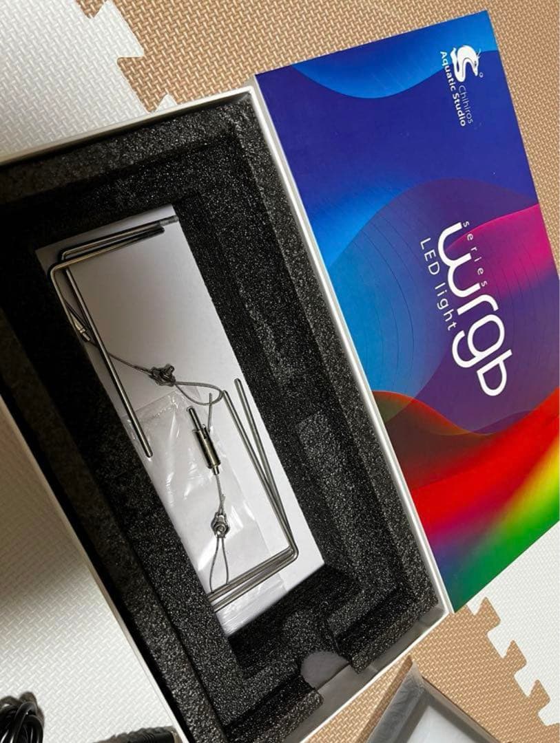 chihiros wrgbⅡ 30 LEDライト 本体