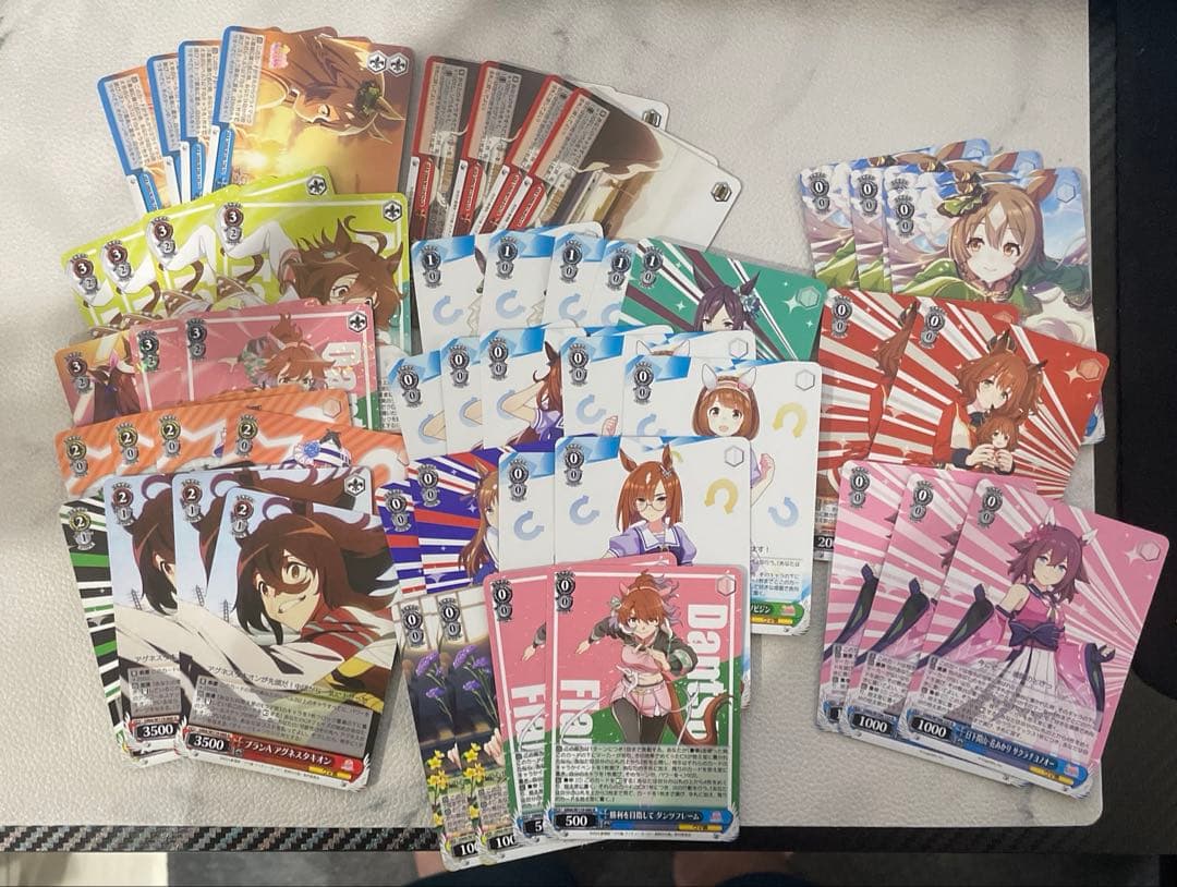 ヴァイスシュヴァルツ　ウマ娘　ドラ扉デッキ+おまけ