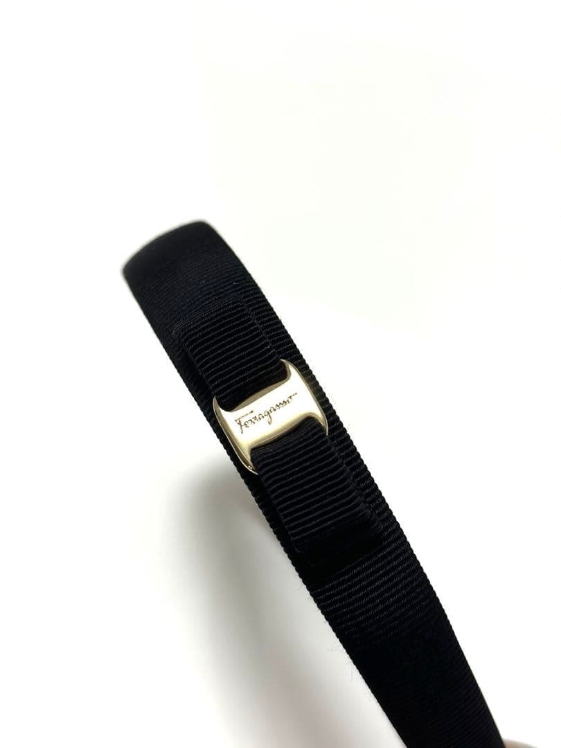 Ferragamo ブラック カチューシャ