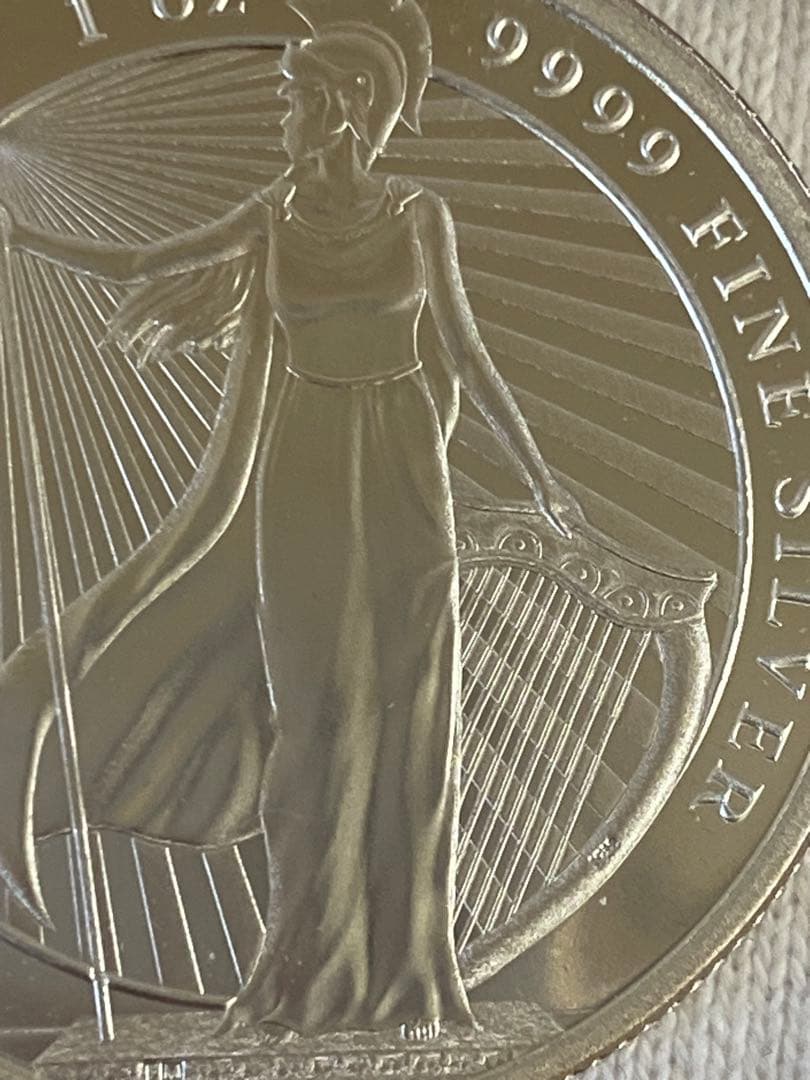 英国ロイヤルミント発行 ブリタニア銀貨 2023年 1oz 純銀 .999