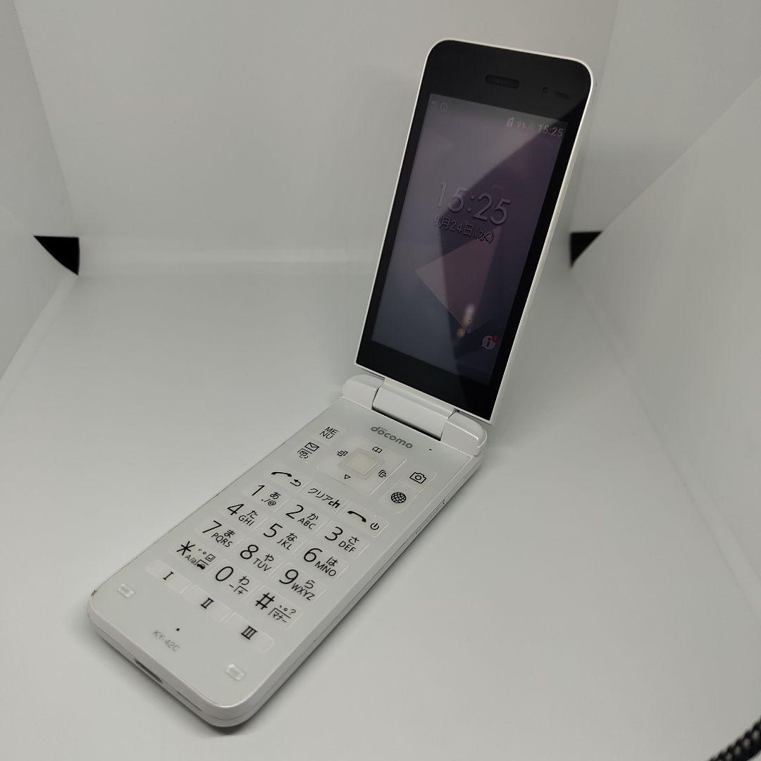 docomo DIGNOケータイ KY-42C 折りたたみ ガラホ ホワイト ②