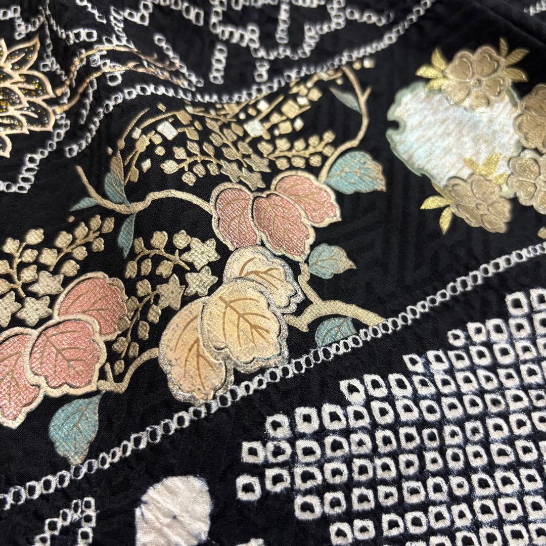 サラ　AK-7092 AK-6983 振袖 モノトーン 総絞り 箔押しの