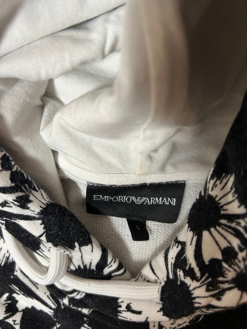 オ*ー様 エンポリオアルマーニ　ニット　パーカー　２つセット